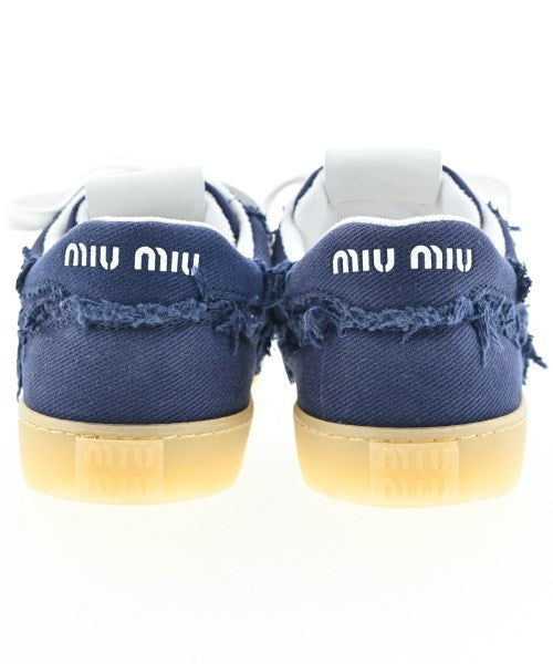 Miu Miu รองเท้าผ้าใบ