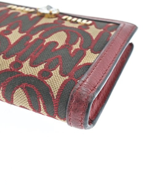 Miu Miu กระเป๋าสตางค์/กระเป๋าใส่เหรียญ