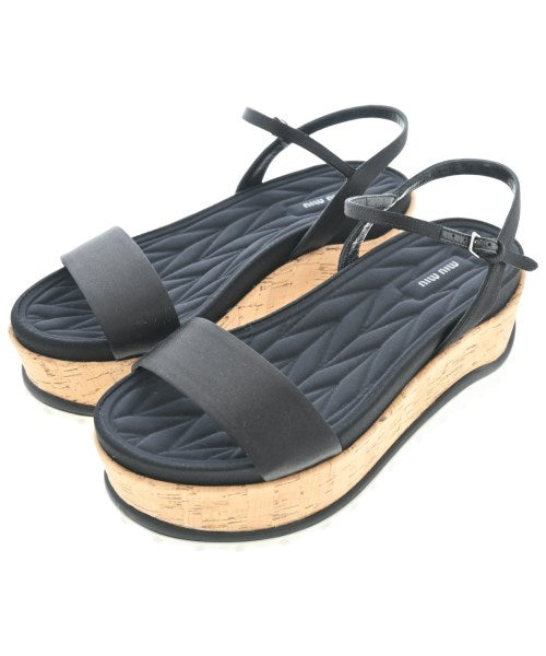 Miu Miu รองเท้าแตะ