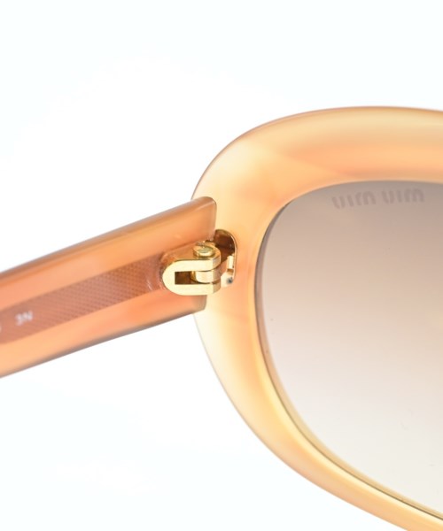Miu Miu แว่นกันแดด