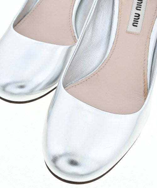 Miu Miu รองเท้าส้นสูง