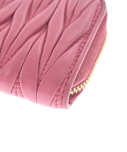 Miu Miu กล่องใส่บัตร