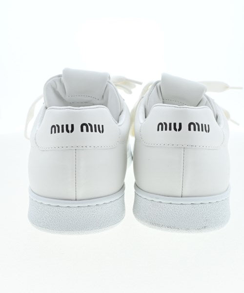 Miu Miu รองเท้าผ้าใบ