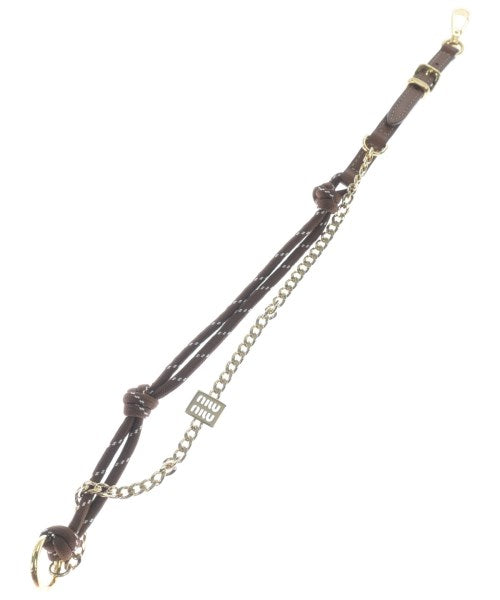 Miu Miu เครื่องประดับบนกระเป๋า