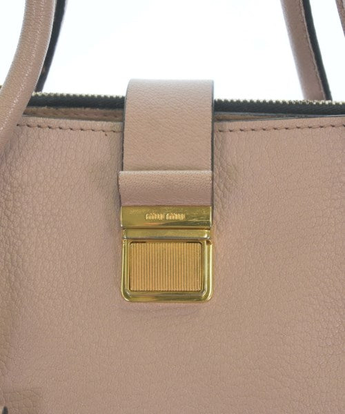 Miu Miu กระเป๋าสะพาย