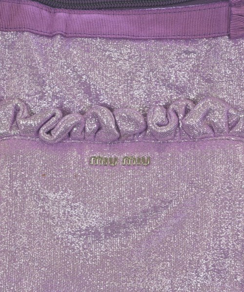 Miu Miu กระเป๋าถือขนาดใหญ่