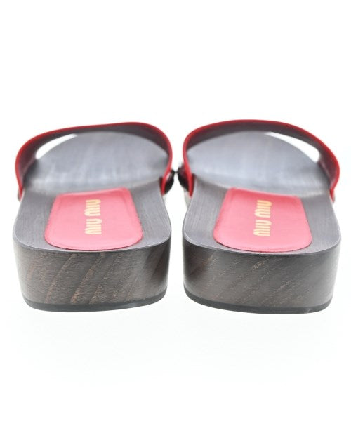 Miu Miu รองเท้าแตะ
