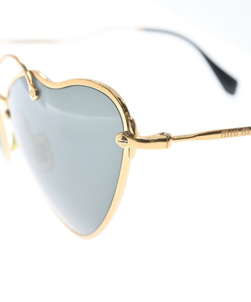 Miu Miu แว่นกันแดด