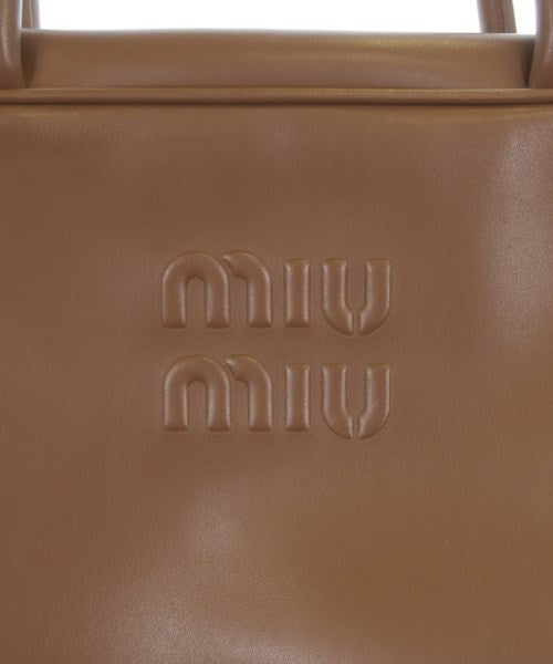 Miu Miu กระเป๋าถือขนาดใหญ่