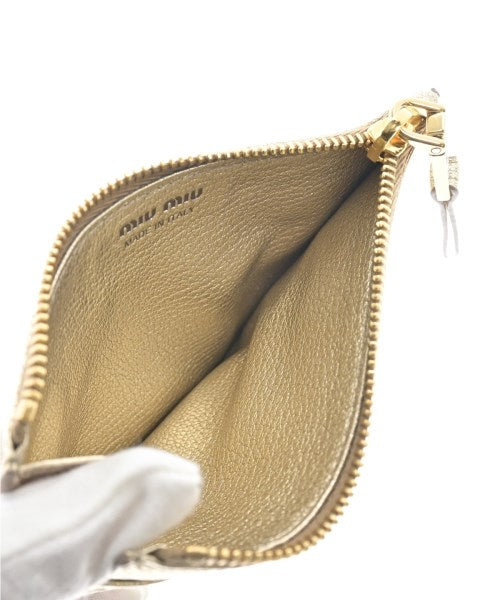 Miu Miu กล่องใส่บัตร