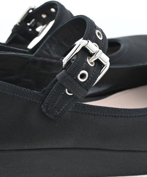 Miu Miu รองเท้าสวมทางการ
