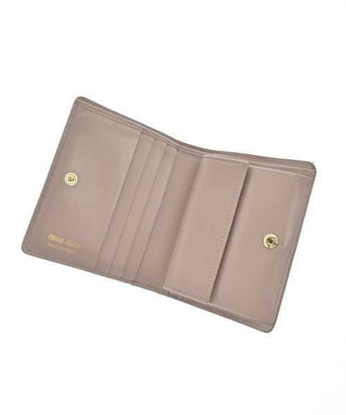 Miu Miu กระเป๋าสตางค์/กระเป๋าใส่เหรียญ