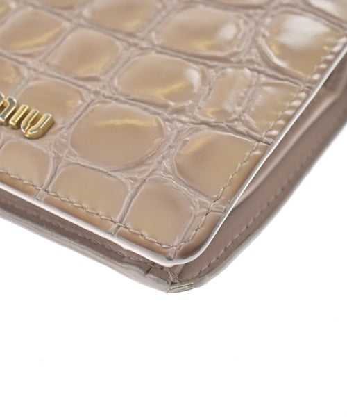 Miu Miu กระเป๋าสตางค์/กระเป๋าใส่เหรียญ