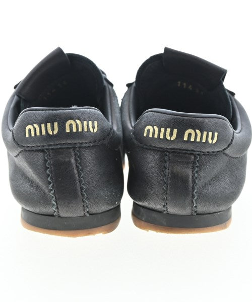 Miu Miu รองเท้าผ้าใบ