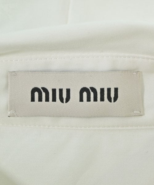 Miu Miu เสื้อลำลอง