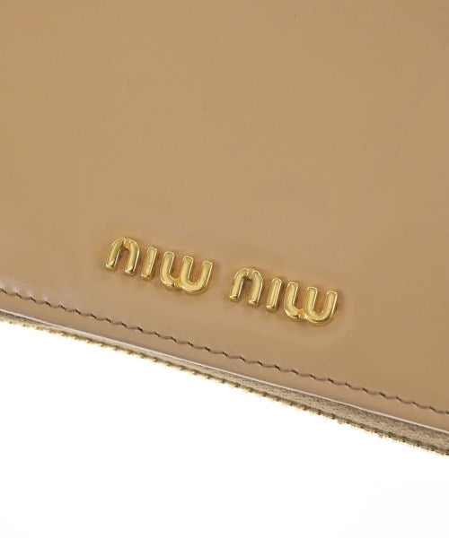 Miu Miu กระเป๋าสตางค์/กระเป๋าใส่เหรียญ