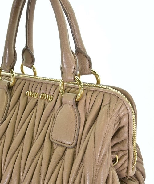 Miu Miu กระเป๋าถือ