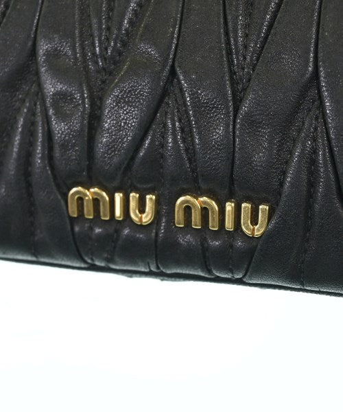 Miu Miu คลัตช์
