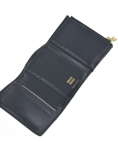 Miu Miu กระเป๋าสตางค์/กระเป๋าใส่เหรียญ