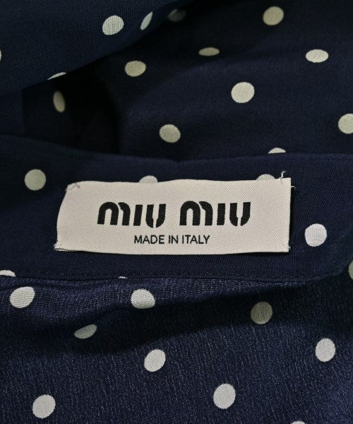Miu Miu เสื้อสตรี