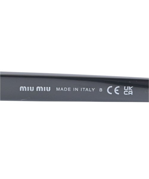 Miu Miu แว่นกันแดด
