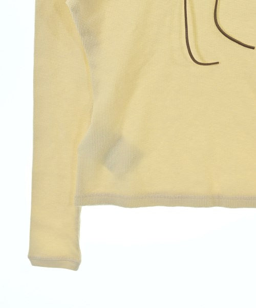 Miu Miu เสื้อยืด/เสื้อท็อปส์