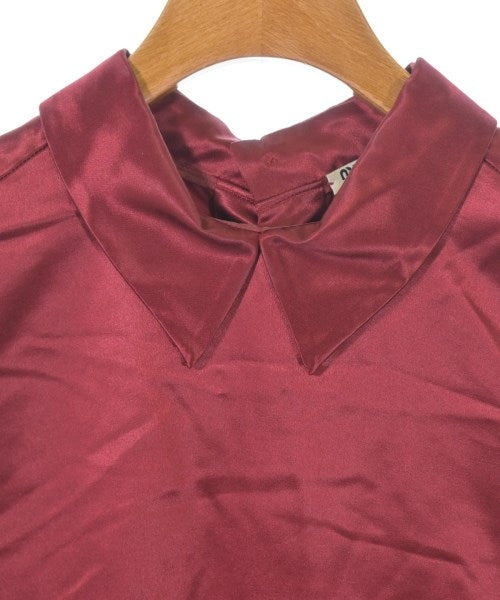 Miu Miu เสื้อลำลอง