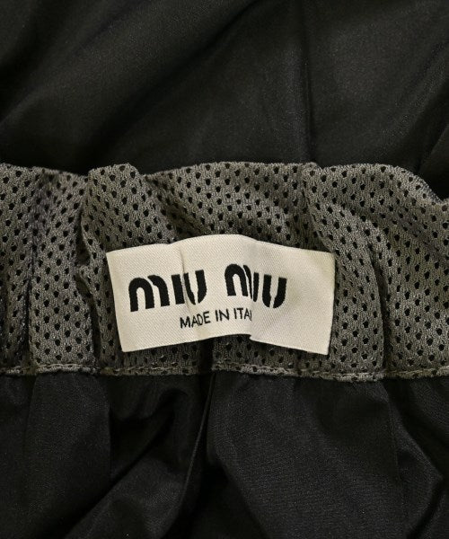 Miu Miu กระโปรงยาวถึงเข่า