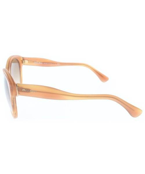 Miu Miu แว่นกันแดด