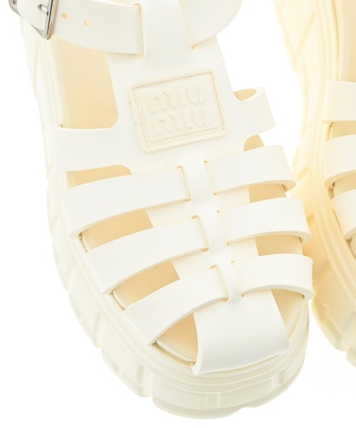 Miu Miu รองเท้าแตะ