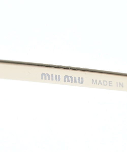 Miu Miu แว่นกันแดด