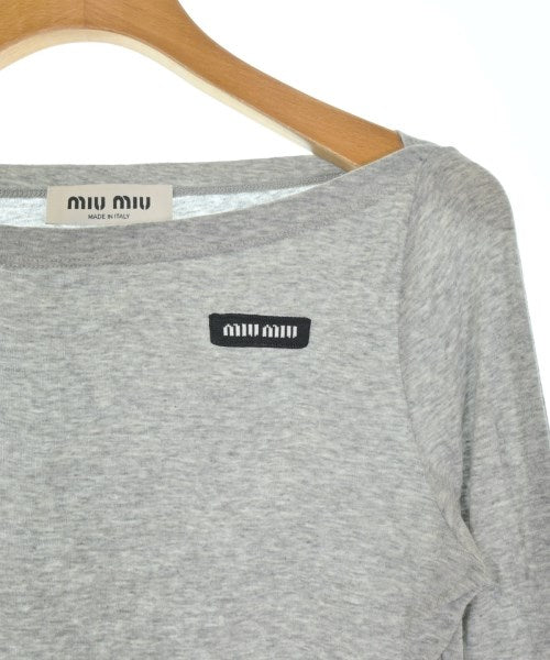 Miu Miu เสื้อยืด/เสื้อท็อปส์
