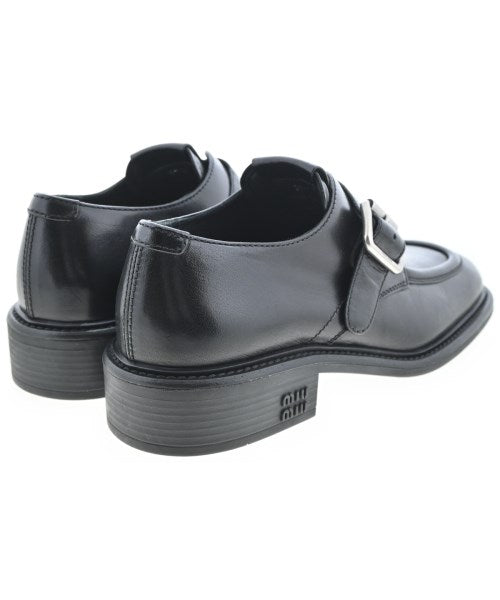 Miu Miu รองเท้าสวมทางการ