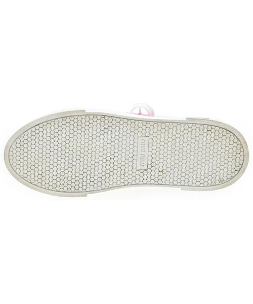 Miu Miu รองเท้าผ้าใบ