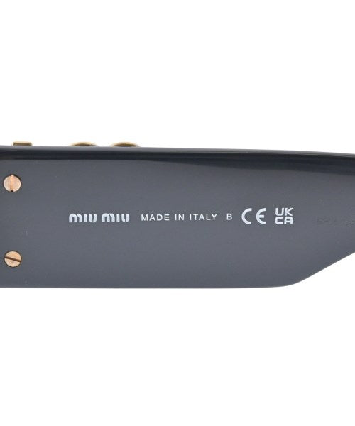 Miu Miu แว่นกันแดด