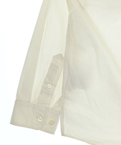 Miu Miu เสื้อลำลอง