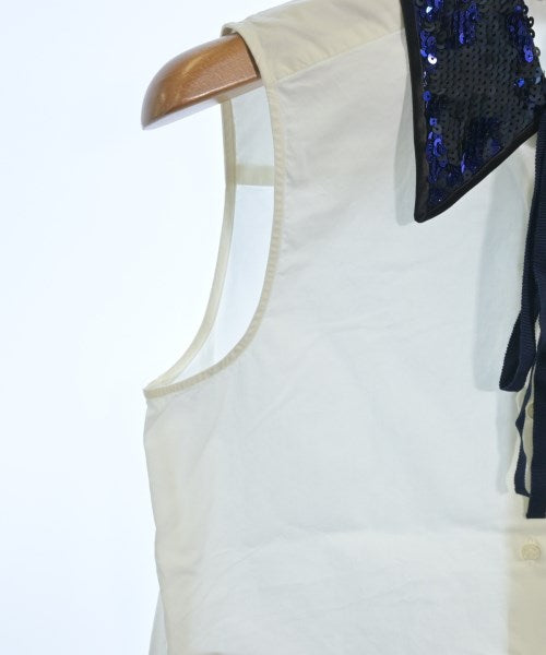 Miu Miu เสื้อลำลอง