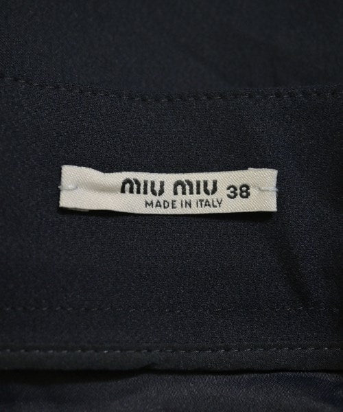 Miu Miu กระโปรงยาวถึงเข่า