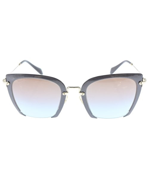 Miu Miu แว่นกันแดด
