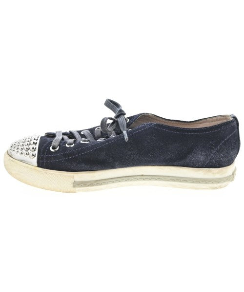 Miu Miu รองเท้าผ้าใบ