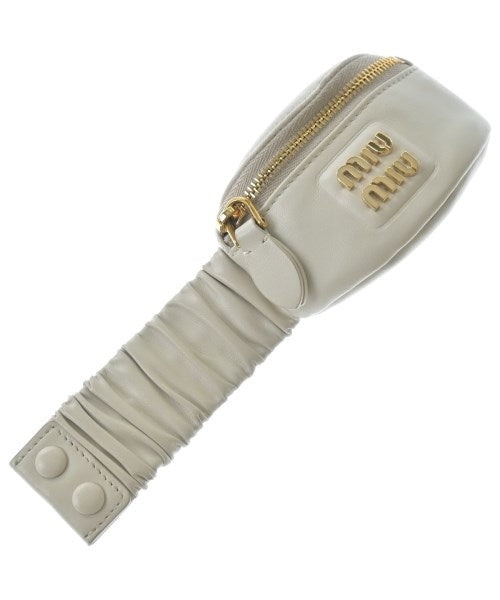 Miu Miu สร้อยข้อมือ/กำไล