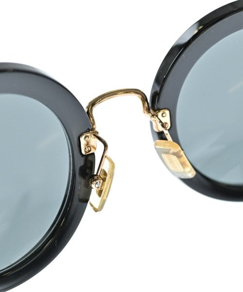 Miu Miu แว่นกันแดด