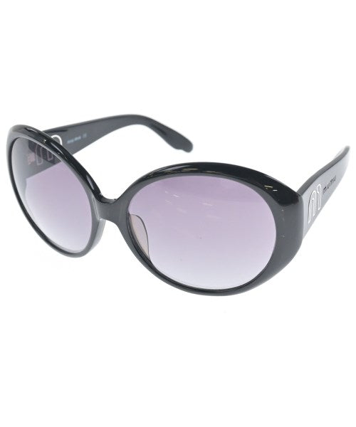 Miu Miu แว่นกันแดด