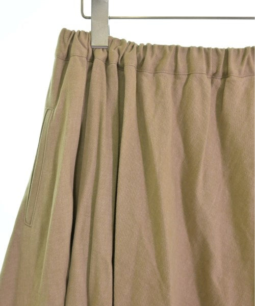 Y's กระโปรงยาวถึงเข่า