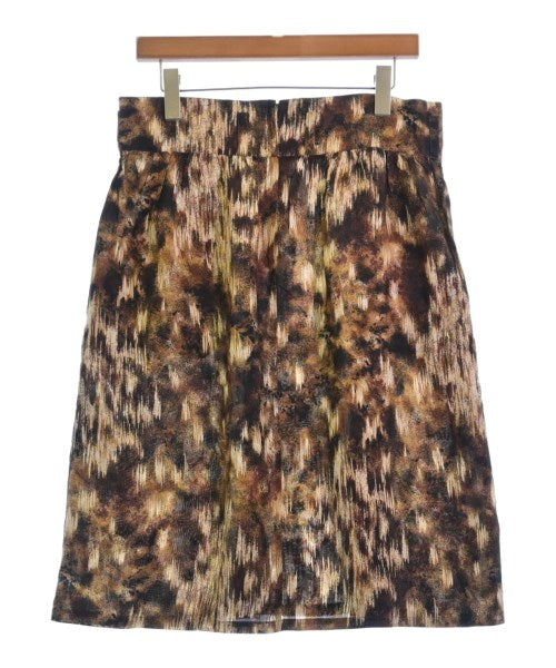 Y's กระโปรงยาวถึงเข่า