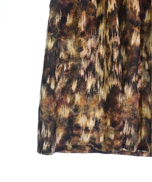 Y's กระโปรงยาวถึงเข่า