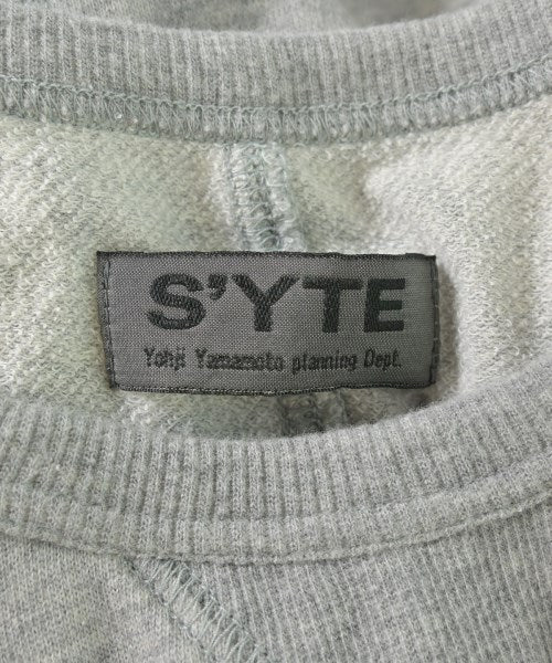 s'yte เสื้อยืด/เสื้อท็อปส์