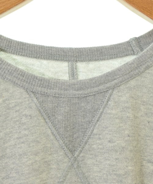 s'yte เสื้อยืด/เสื้อท็อปส์