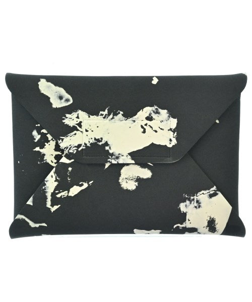 Y's คลัตช์