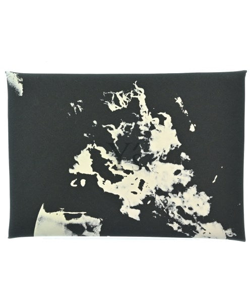 Y's คลัตช์